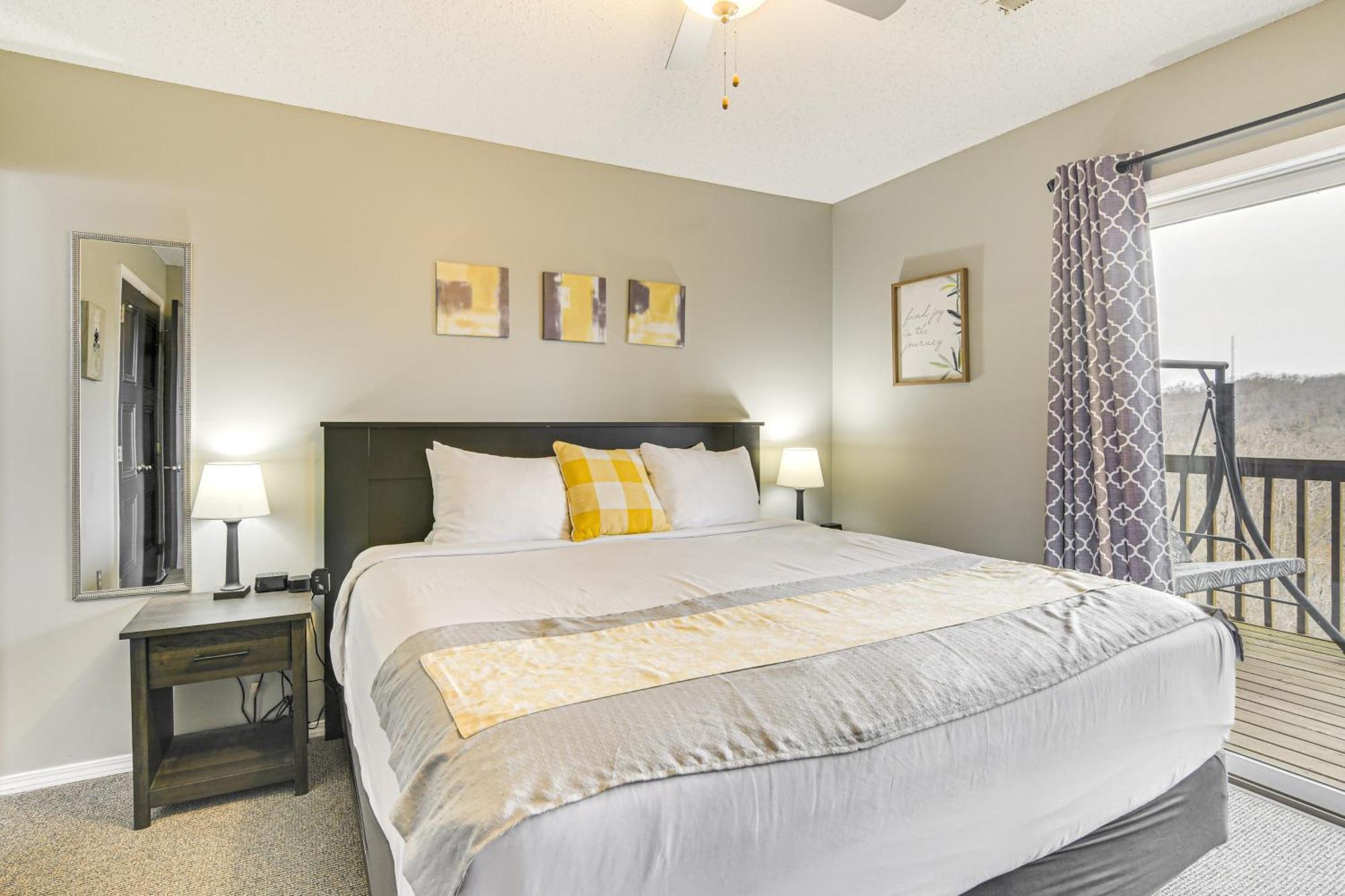Inviting Branson West Condo With Pool Access Kültér fotó