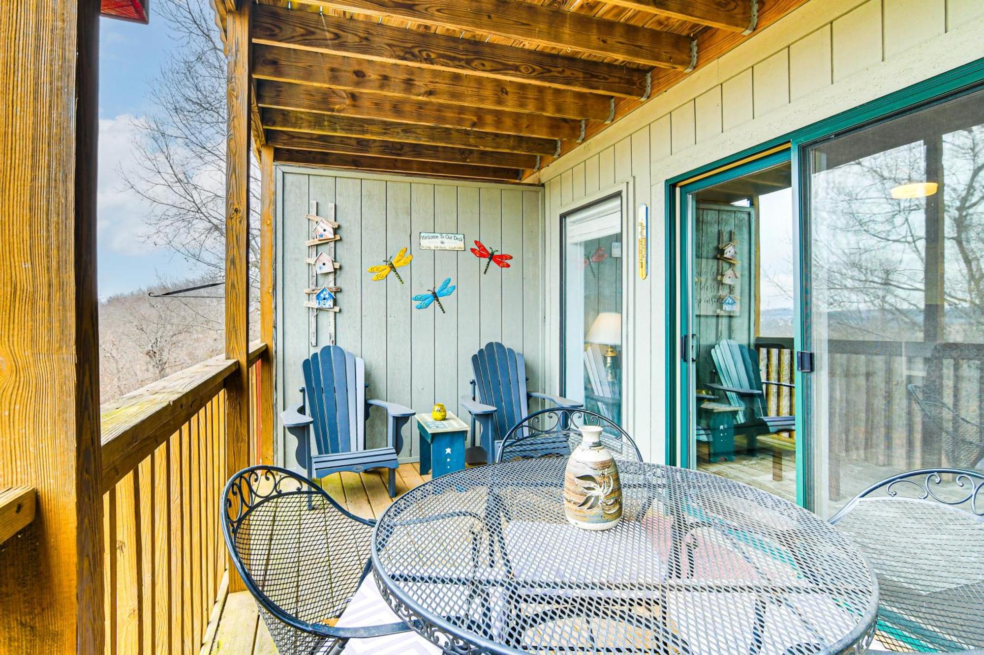 Inviting Branson West Condo With Pool Access Kültér fotó