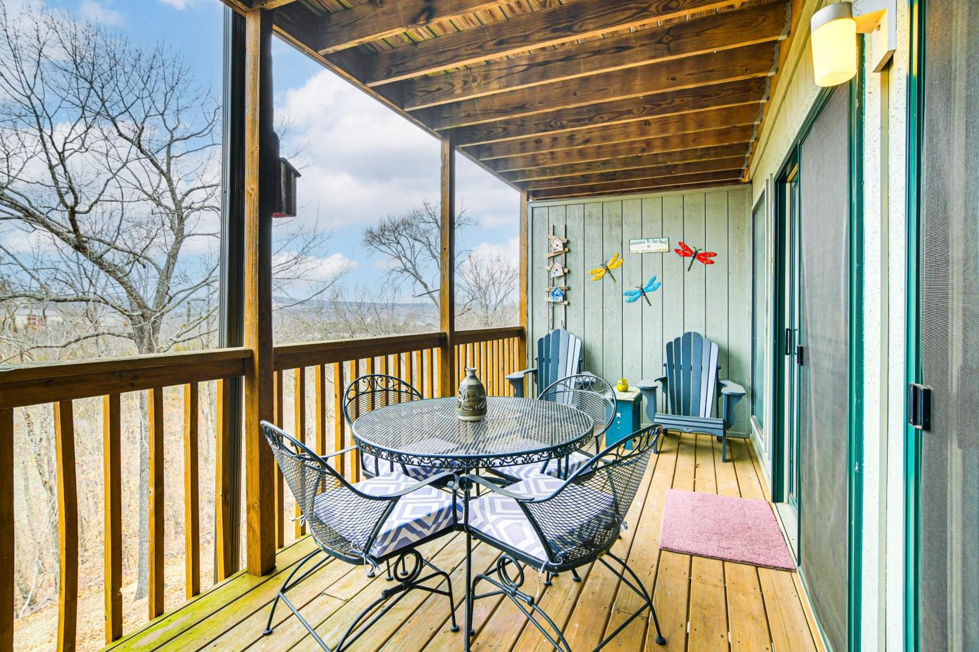 Inviting Branson West Condo With Pool Access Kültér fotó