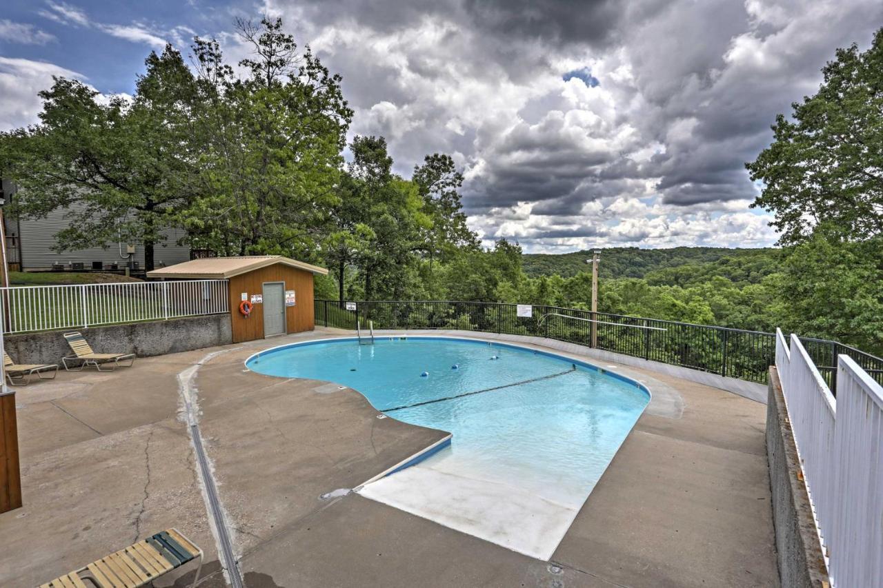Inviting Branson West Condo With Pool Access Kültér fotó